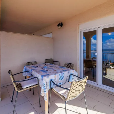 San 公寓 德拉马利